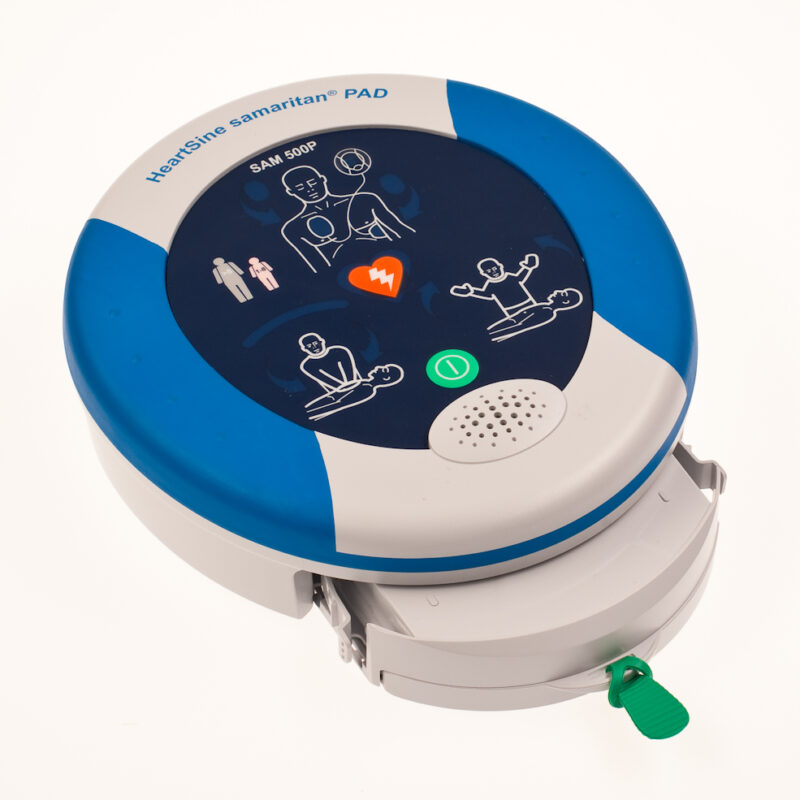 Heartsine Samaritan 500P AED showing Defib and Padpak